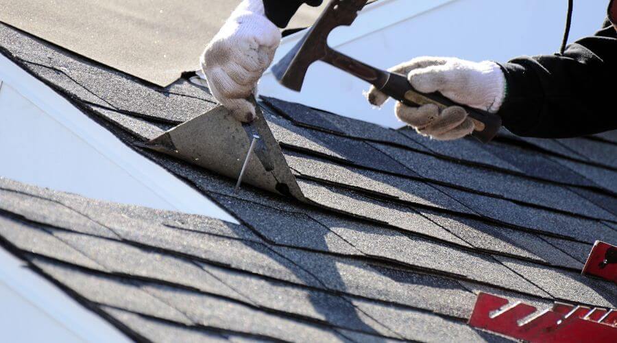 Professional residential roofers in Dunkirk, IN